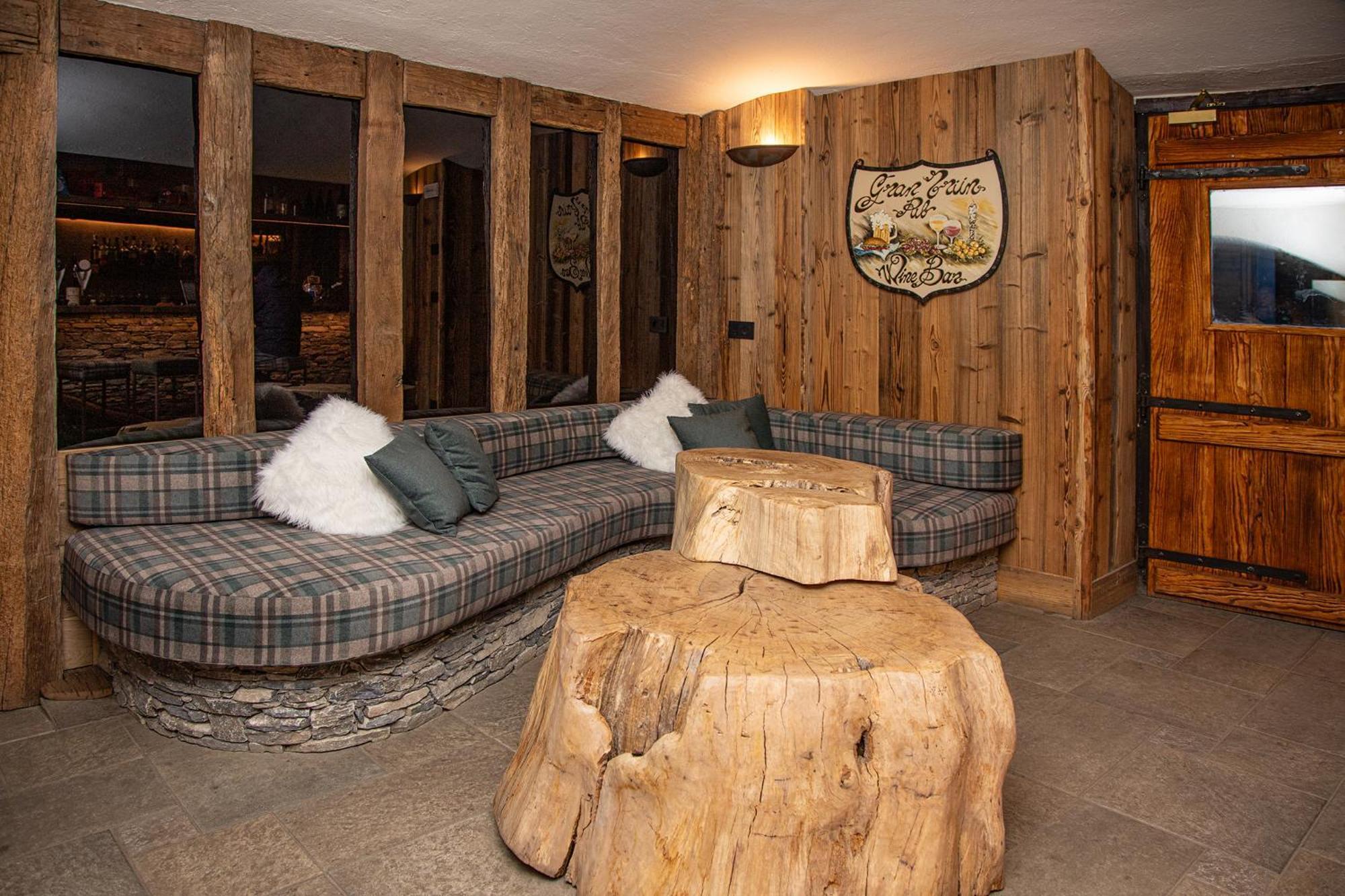 Hotel Gran Trun Oulx Dış mekan fotoğraf